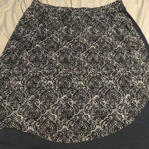 Cato plus size skirt like new.